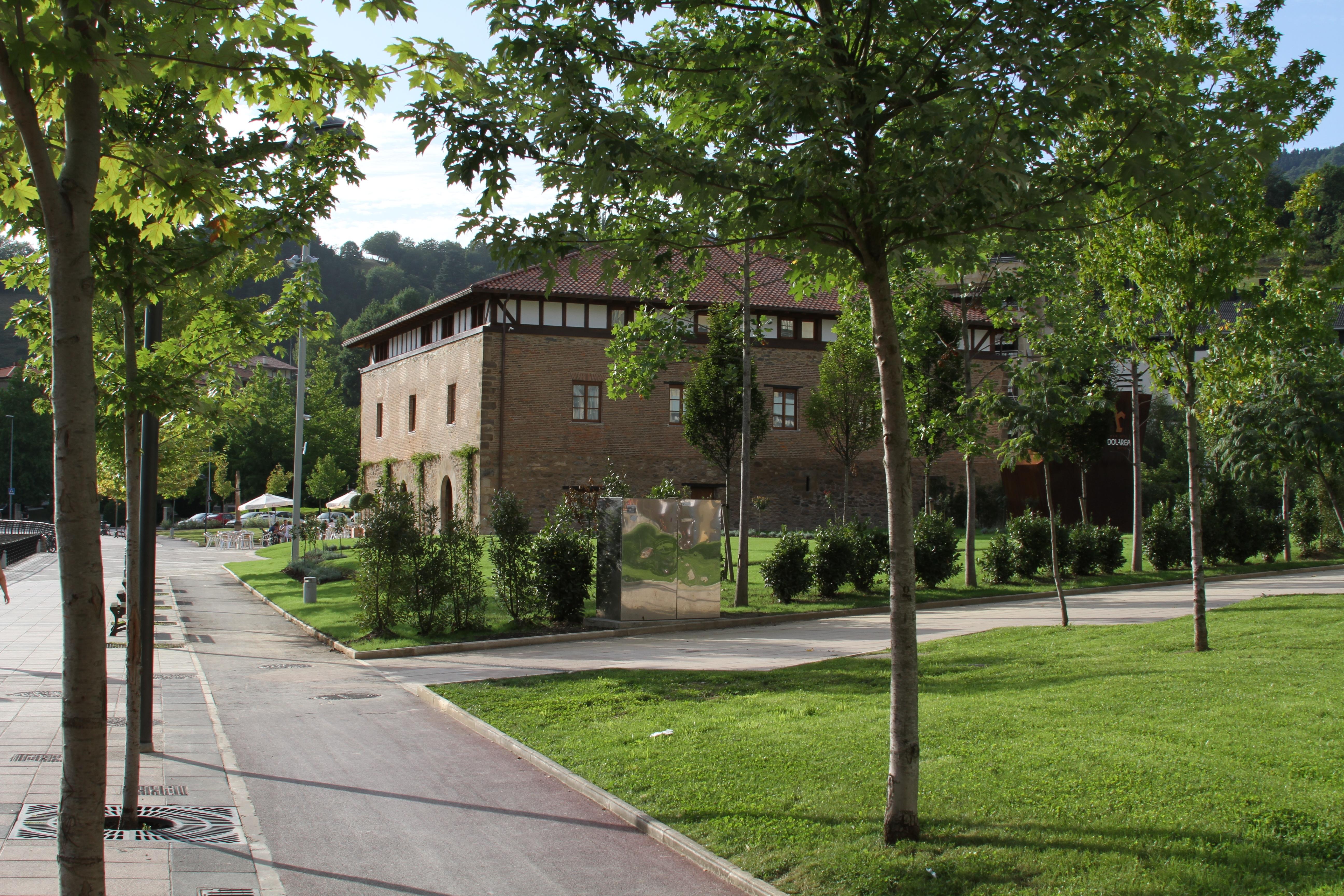 Hotel Dolarea Beasain Exterior foto